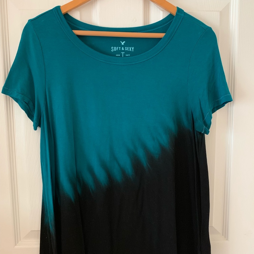 American Eagle cropped t shirt